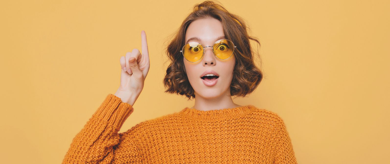 skin-biohacking-trend-kobieta-zdziwienie