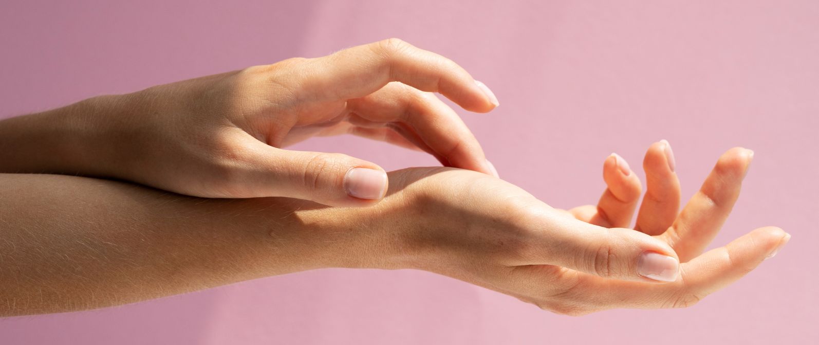 dłonie-suche-dłonie-pielęgnacja